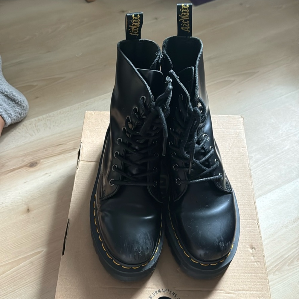 Dr Martens boots women.